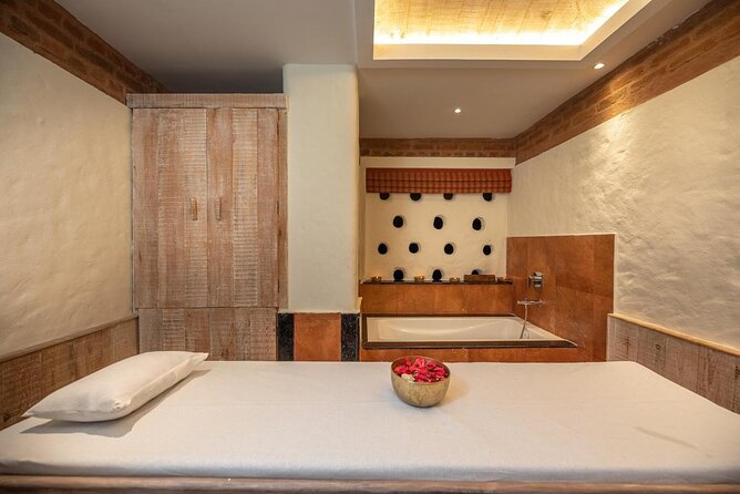 10 Days Ayurveda & Yoga Retreat in Kathmandu, Nepal - What the meals and lodging add to the price