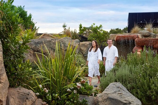 2-Hour Deep Blue Hot Springs in Warrnambool - Changing rooms, lockers, and the extras you need