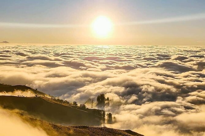 3D/2N Rinjani trekking summit,lake and hot springs. - From Sembalun Rim to Segara Anak Lake