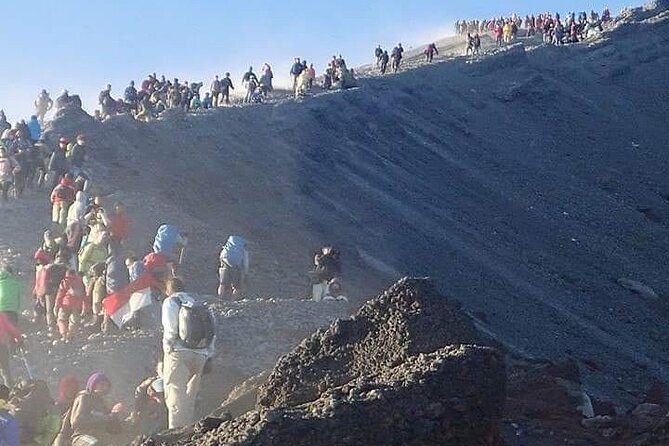3D/2N Rinjani trekking summit,lake and hot springs. - The hot springs and Senaru Crater Rim