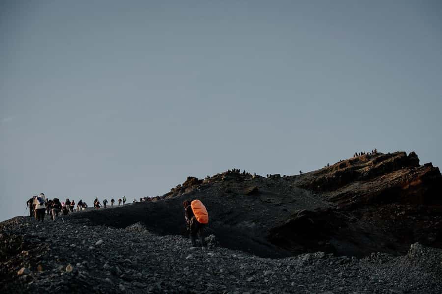 3d/2n trekking mount rinjani summit lake & hot springs - The second climb to Senaru Crater Rim