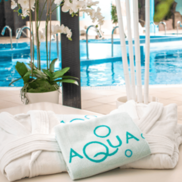 Adeje: Aqua Club Thermal Spa Entry Ticket - A full thermal circuit in Adeje