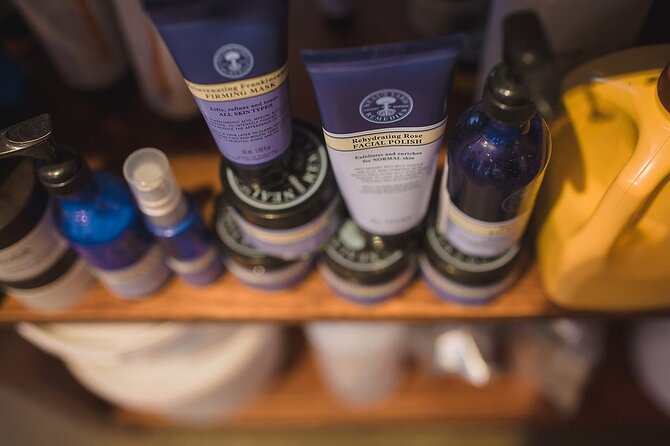 Akrotiri: Couples' Aromatherapy Massage - How to fit it into a Santorini day