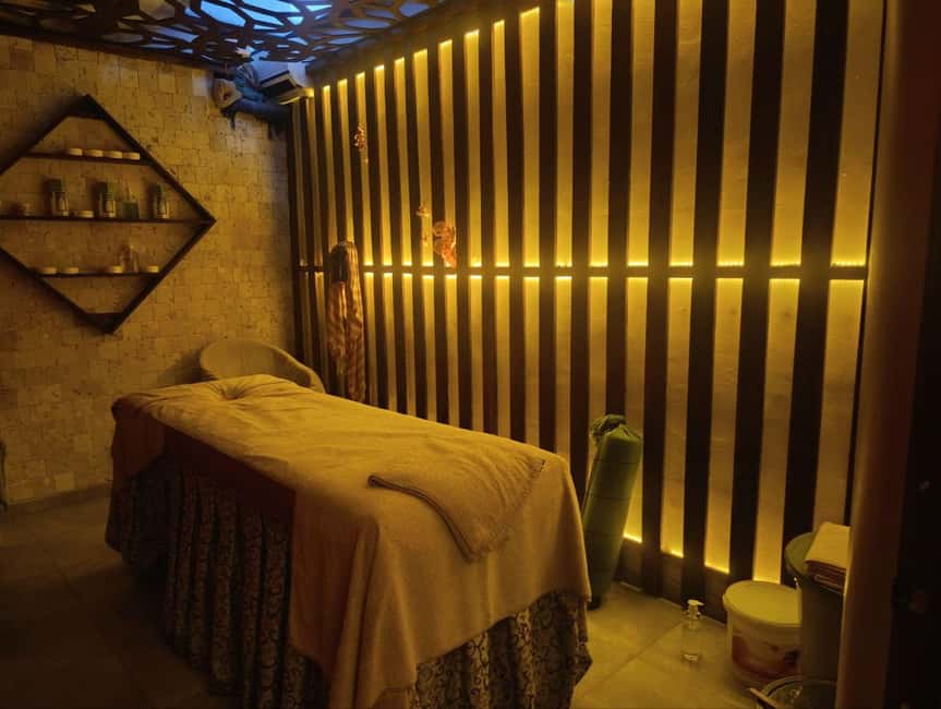 Alanya: Turkish Bath, Sauna, Pool, Jakuzi Massage Spa Center - What to pack and what is provided