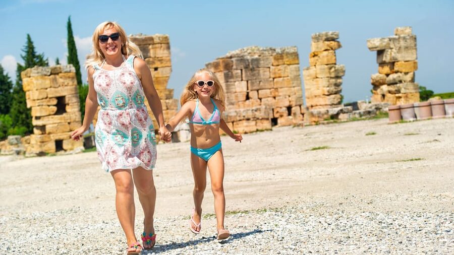 Antalya: Pamukkale Hot Springs & Hierapolis Small Group Tour - Walking across Pamukkale’s white terraces