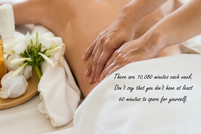 Aroma Massage - Enjoy a complete Spa experience from the comfort of your room - The room setup is the main practical issue