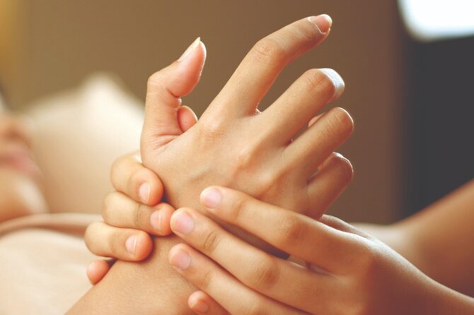 Aroma Massage - Enjoy a complete Spa experience from the comfort of your room - What the $84 price really includes