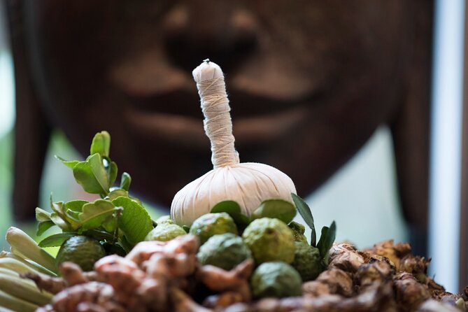 AROMATHERAPY MASSAGE 90 mins - What happens during the 90-minute treatment