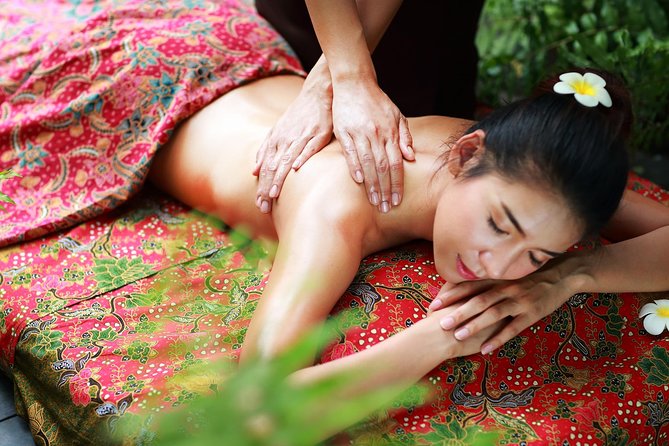 Aromatherpy Oil Massage at award winning Fah Lanna Spa - Old City Branch - Four treatments, four different moods