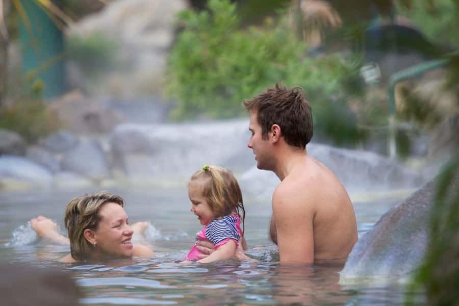 Auckland: Rotorua Highlights inc Wai-O-Tapu & Polynesian Spa - A long road to Rotorua, with plenty to look at