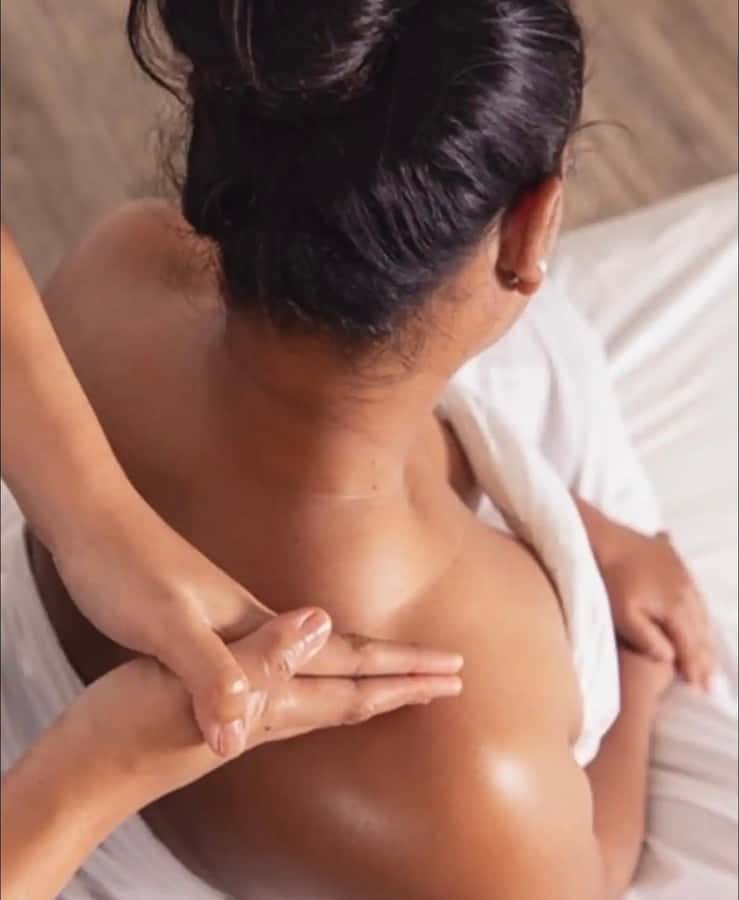 Bali: Balinese Full-Body Massage at your Accommodation - The $15 price and what you receive