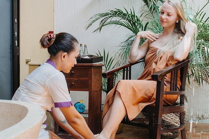 Bali Kuta Luxury Spa Massage Scrub Flowerbath 2 Hour treatment - Private treatment, simple extras