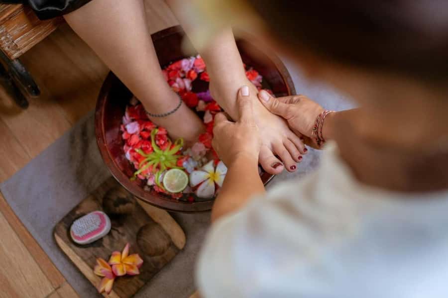 Bali: Luxury Spa Balinese Massage scrub Flower bath 2 Hour - Arriving at Bali Orchid Spa from Kuta and nearby areas