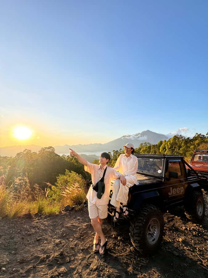 Bali: Mount batur jeep sunrise & natural hot springs - Mount Batur before dawn: what the jeep actually changes