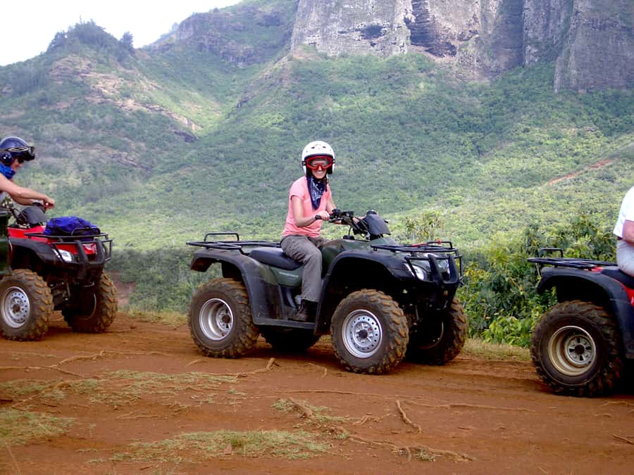 Bali: Mount Batur Quad Bike Tour and Natural Hot Springs - A beginner-friendly quad ride with room to have fun