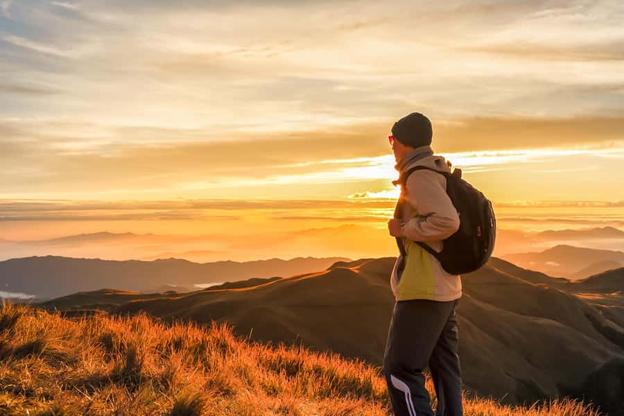 Bali: Mount Batur Sunrise Guided Hike and Natural Hot Spring - Sunrise, Lake Batur, and a simple summit breakfast
