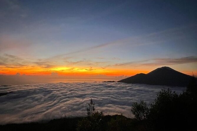Bali Mount Batur Sunrise Hike and Natural Hot Spring - A midnight start for Mount Batur sunrise