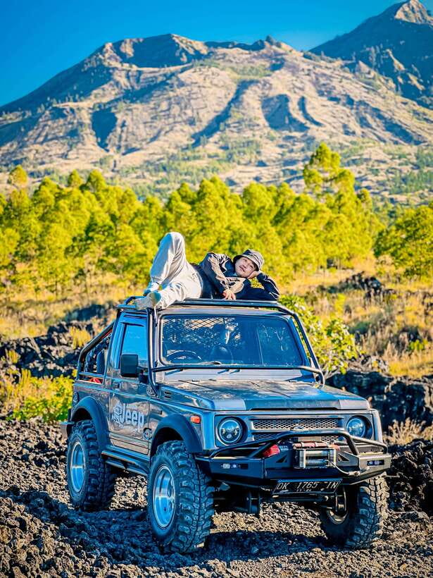 Bali: Sunset Mount Batur Jeep and Hot Spring All Inclusive - The first Mount Batur viewpoint