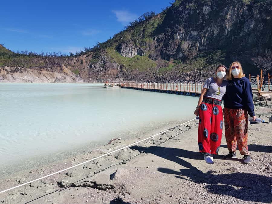 Bandung: Volcano Crater, Onsen Hot Springs, Mud Bath & Tea - Walking through West Java tea country