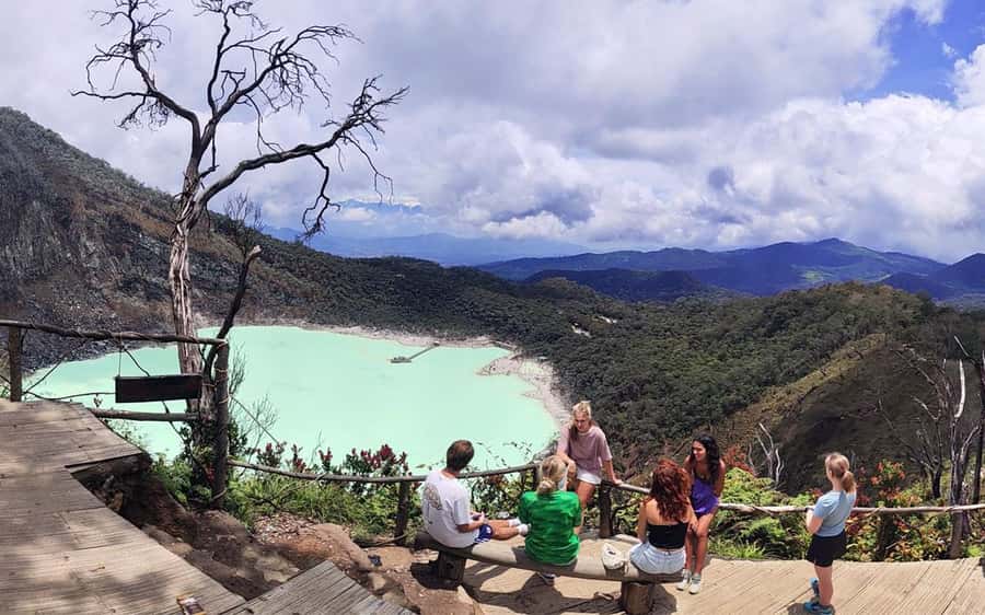 Bandung: White Crater, Scenic Tea Plantations & Hot Spring - Key things to know before booking