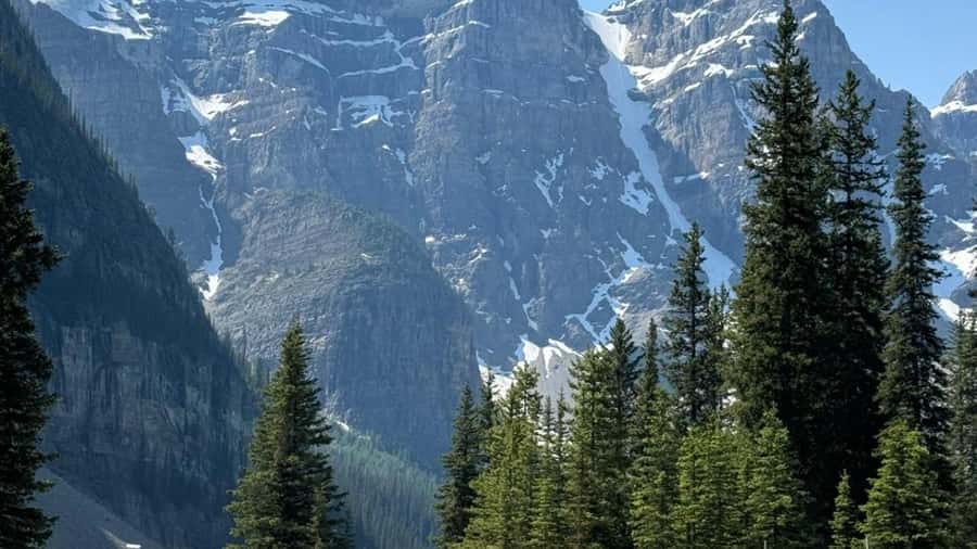 Banff: Gondola, Hot Springs, Bow falls & Three lakes tour - Two Jack Lake and Johnson Lake