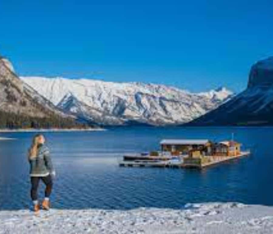 Banff: Gondola, Hot Springs, Bow falls & Three lakes tour - Lake Louise and the first big mountain view