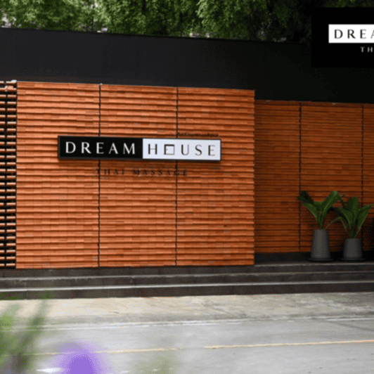 Bangkok: Dream House Thai Massage Langsuan Branch E-Voucher - A calm stop in central Bangkok