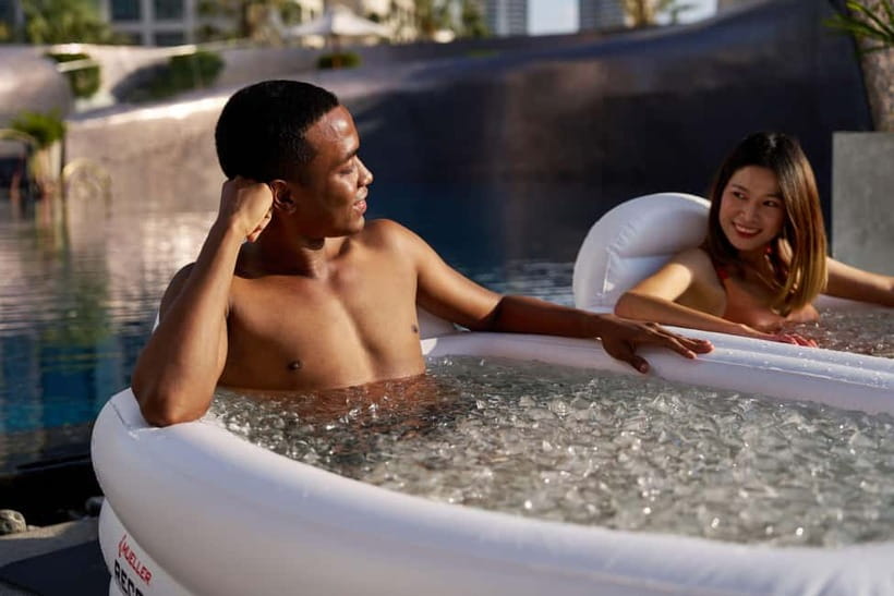 Bangkok: W Hotel Pool & Gym Experience - Service, group size, and the feel of the visit