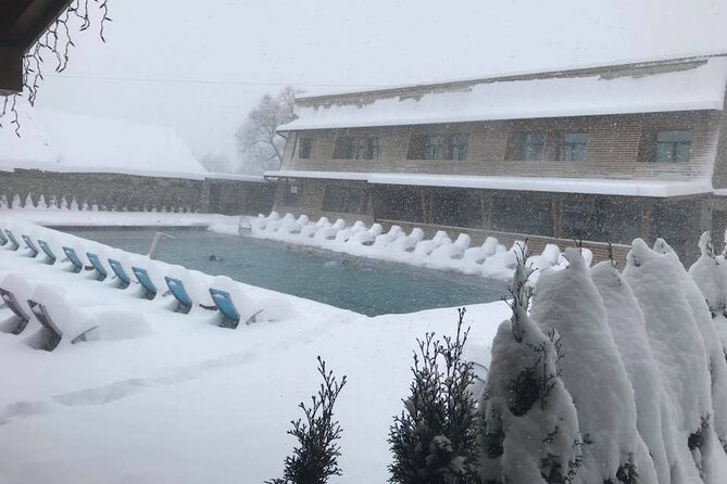 Bansko: Villa Victoria Thermal Pool Escape - The 40 C jacuzzi needs short visits