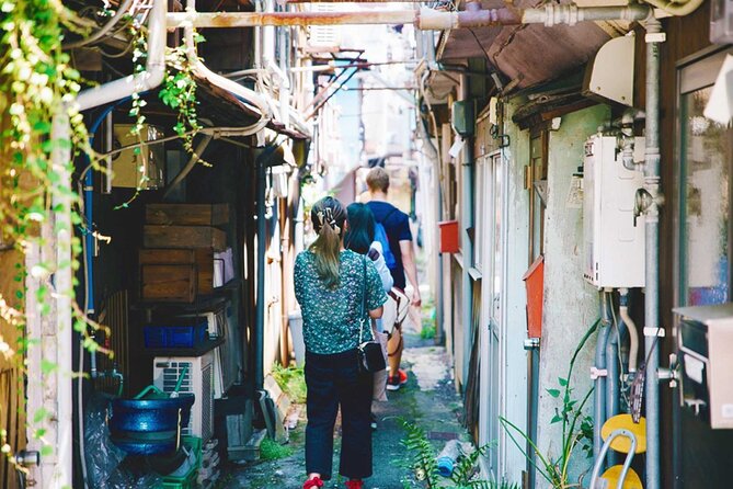 Become a local! A Walking Tour of Arts, Crafts&Onsen Culture - How to make the most of the experience