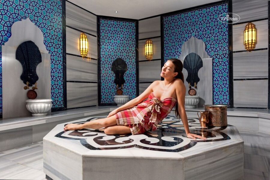 Bodrum: Traditional Turkish Hammam Experience - The hot marble room and sauna