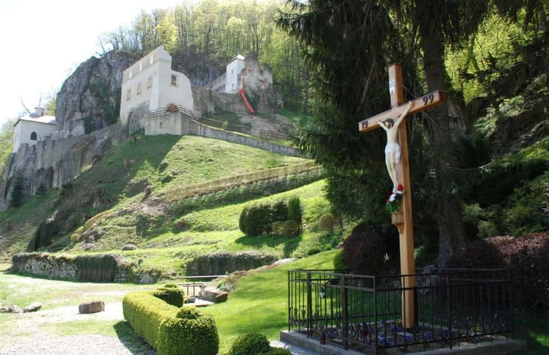 Bratislava/Slovakia: Trencin Castle, Piestany Spa, Monastery - Trenčín Castle and the Roman mark on the rock