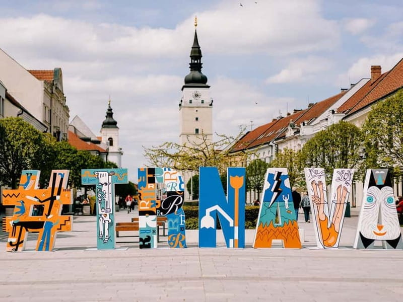 Bratislava/Slovakia: Trencin Castle, Piestany Spa, Monastery - Beckov and lunch with a fortress view