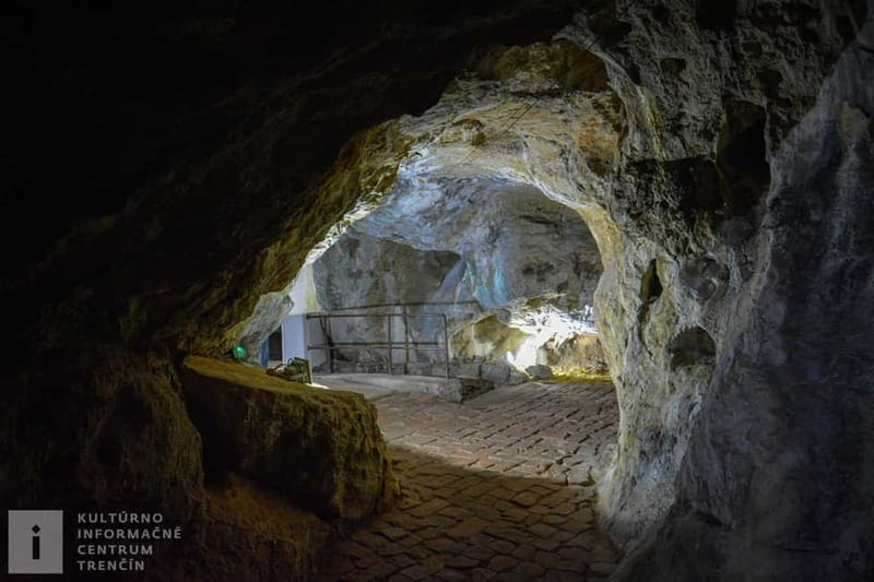 Bratislava/Slovakia: Trencin Castle, Piestany Spa, Monastery - Transport, group size, and pickup details