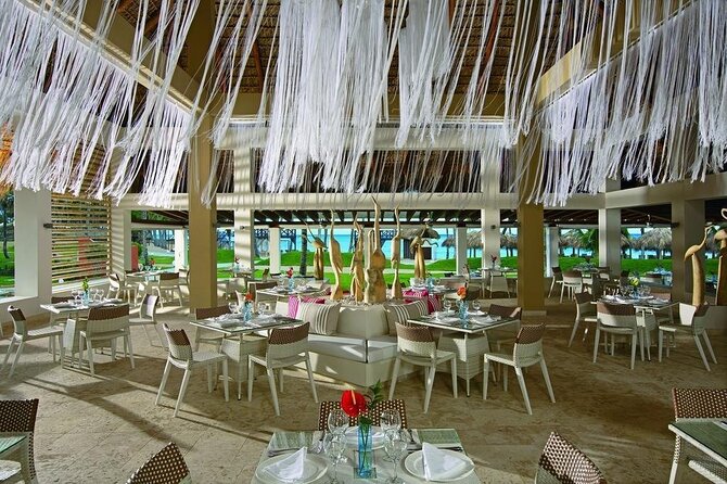 Breathless Punta Cana Resort & Spa - Round Trip Shuttle - Punta Cana Airport - The main weakness: pickup communication