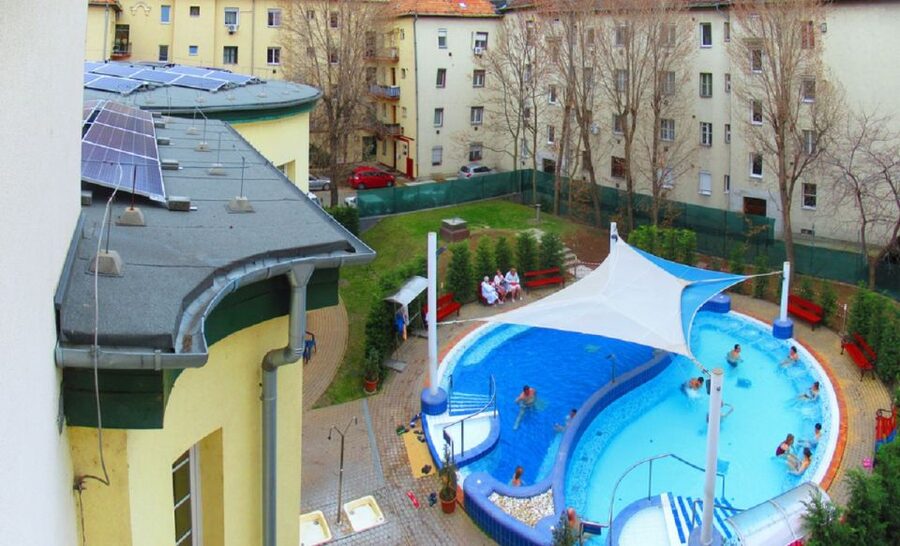 Budapest: Dandar Thermal Bath Full-Day Admission - What your full-day admission covers