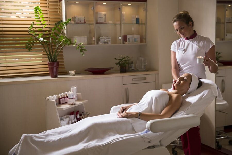Budapest: Margaret Island Day Spa Entry Ticket - Finding the Ensana spa on Margaret Island