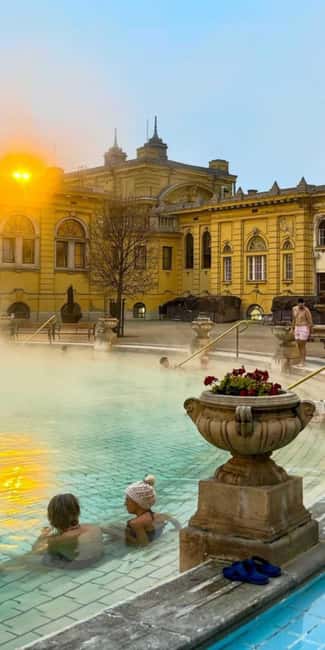 Budapest: Széchenyi Thermal Bath Entry with Private Transfer - Inside the 15 indoor pools