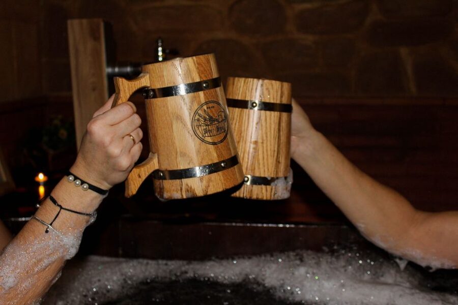 Cadiz: Beer Spa Entry Ticket with Beer and Local Snacks - Small snacks add a local touch