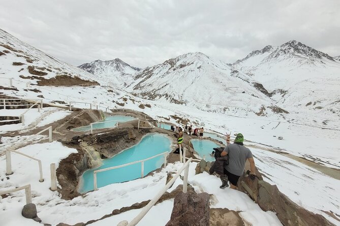 Cajón del Maipo + Termas de Colina - Las Melosas and the smooth rock ravines