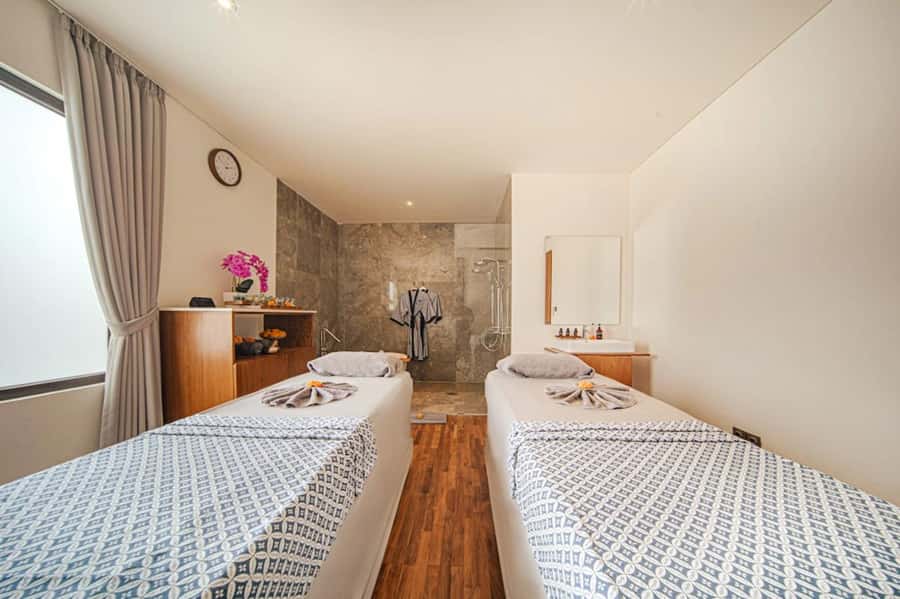 Canggu: Massage and Spa Experience at Svaha Spa Berawa - Hot Stones for Warmth and Muscle Relief