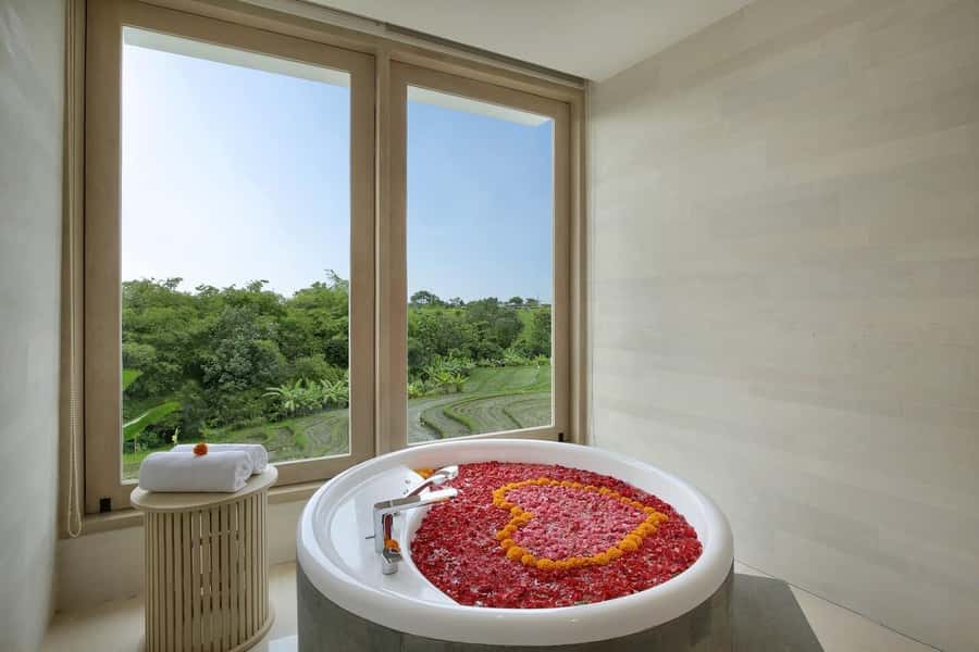 Canggu: Spa and Bath Experiences at Svaha Spa Padang Linjong - A tropical spa setting with a broad treatment menu