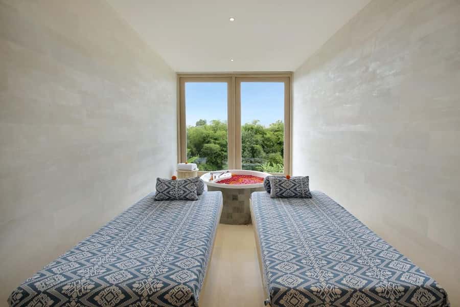 Canggu: Spa and Bath Experiences at Svaha Spa Padang Linjong - Chocolate, coconut, and milk bath treatments