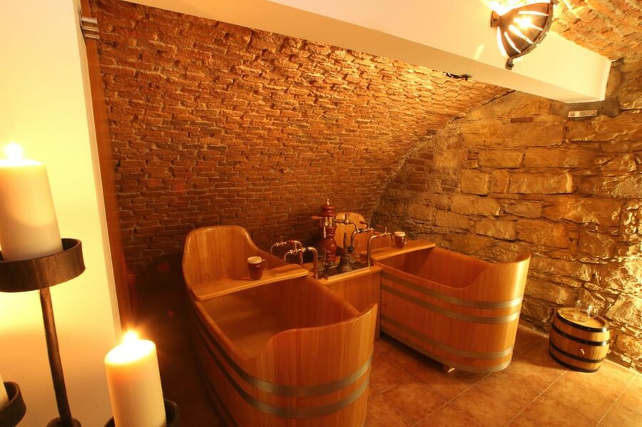 Caroline Bernard Beer Spa Prague with Beer & Massage Option - What the Bernard beer bath is really like