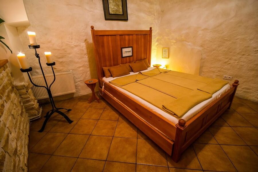 Caroline Bernard Beer Spa Prague with Beer & Massage Option - Adding the 20-minute massage
