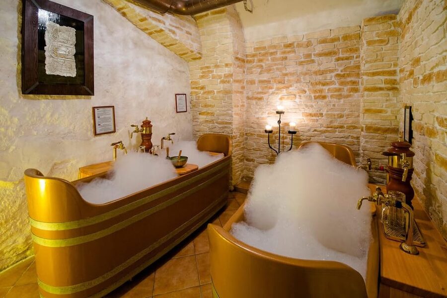Caroline Bernard Beer Spa Prague with Beer & Massage Option - Booking, cancellation, and what to bring