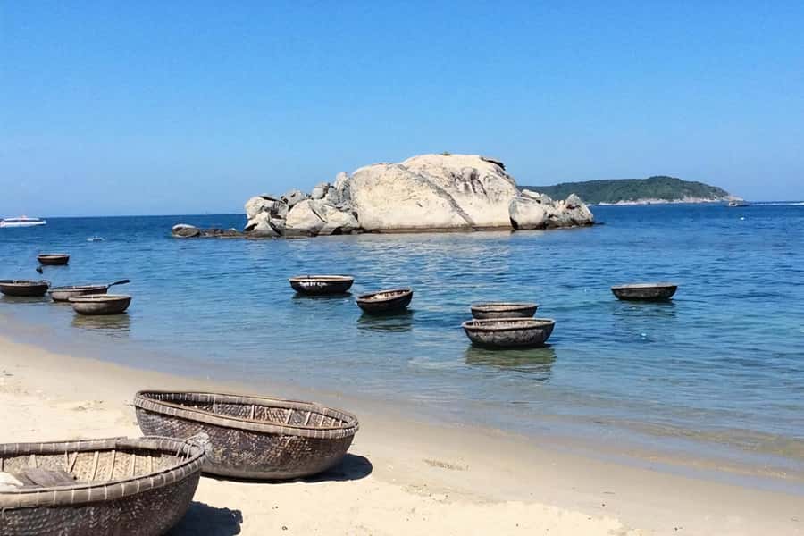 Cham Island Tour: Snorkeling & Spa from Da Nang/Hoi An - Bai Lang and the island’s everyday life