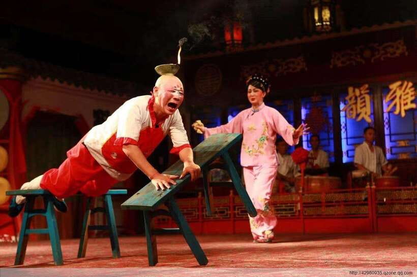 Chengdu: Sichuan Opera Show & Covered Bowl Tea & Massage - Who will enjoy this Chengdu show most?