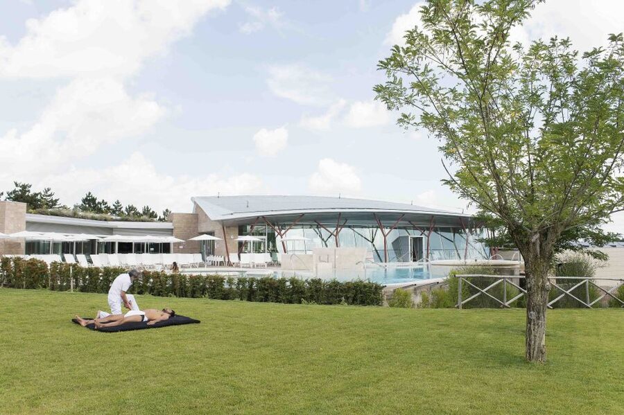 Chianciano Terme: Theia Thermal Pools Entrance Ticket - The sauna, Turkish bath, and spa facilities