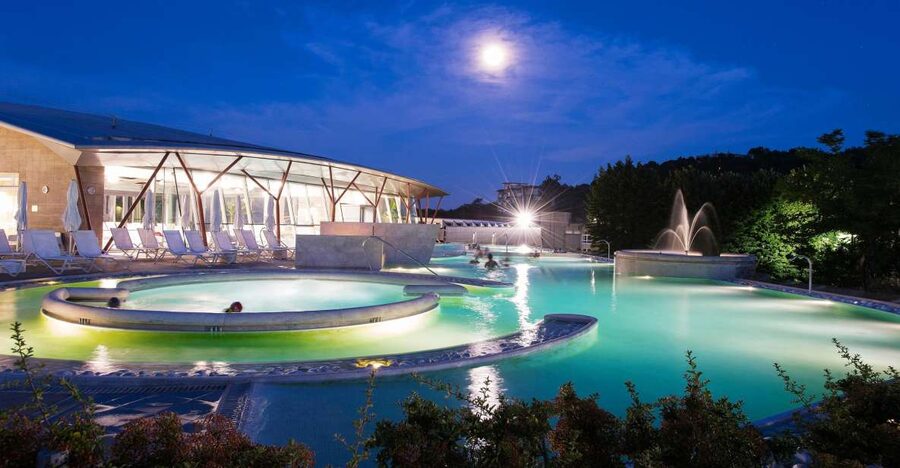 Chianciano Terme: Theia Thermal Pools Entrance Ticket - Choosing the right day and arrival time